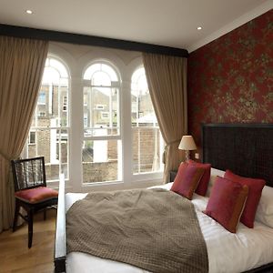 Standard Zimmer mit Kingsize-Bett